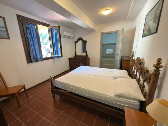 SANTA CORINNA CON VISTA MARE