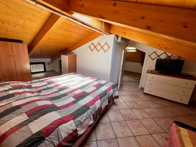 ZONA SENZUNO