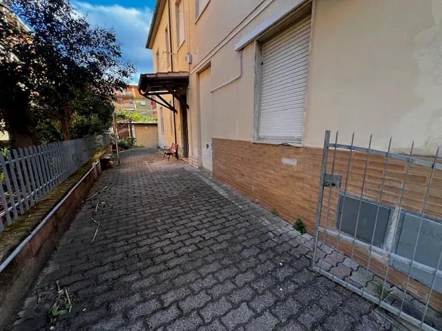 PICCOLO CONDOMINIO