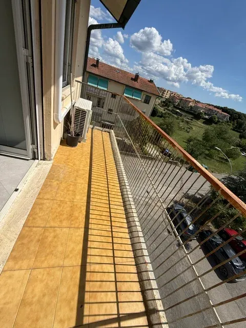 4 VANI IN ZONA COOP MASSA MARITTIMA