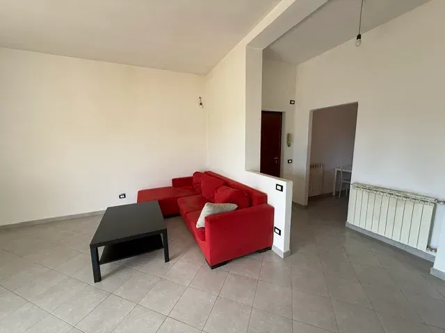 4 VANI IN ZONA COOP MASSA MARITTIMA