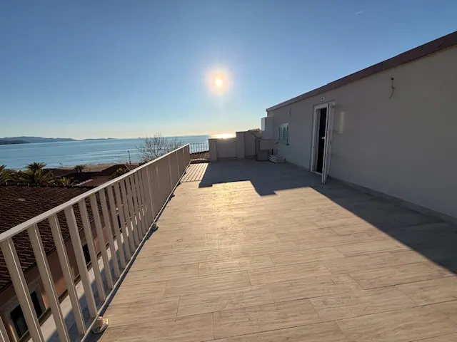 SPLENDIDO ATTICO VISTA MARE