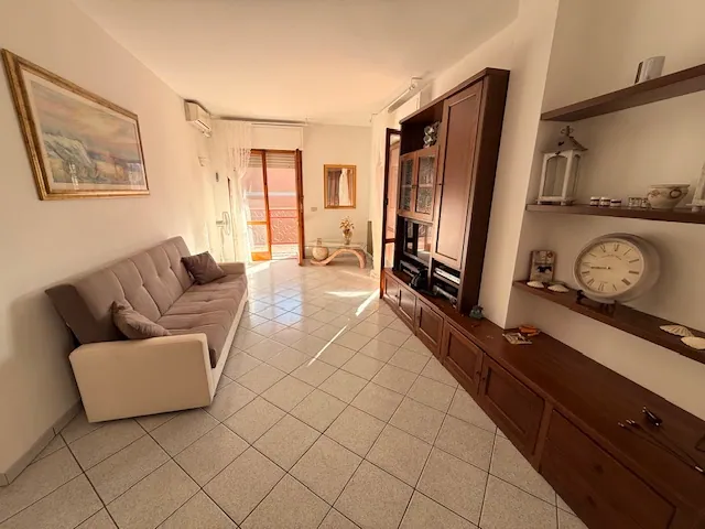 PICCOLO CONDOMINIO