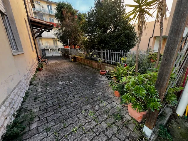 PICCOLO CONDOMINIO